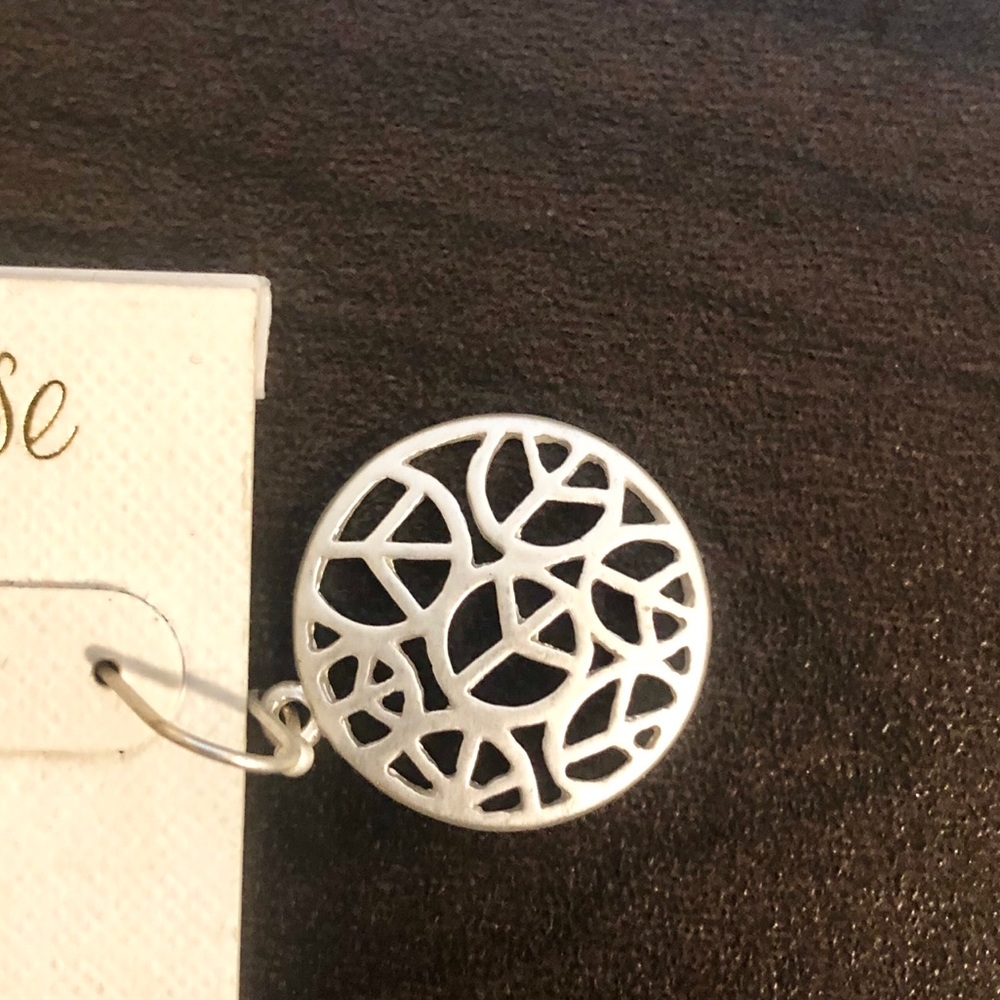 NWT- peace sign earrings - Picture 3 of 3